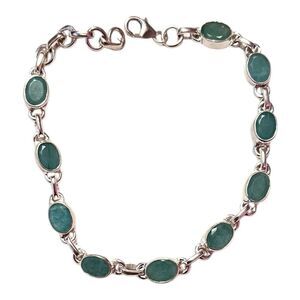 Gorgeous 925 Sterling Silver Emerald Bracelet